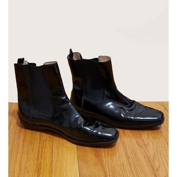 Tod's Patent Leather Boots - Picture 5 of 11